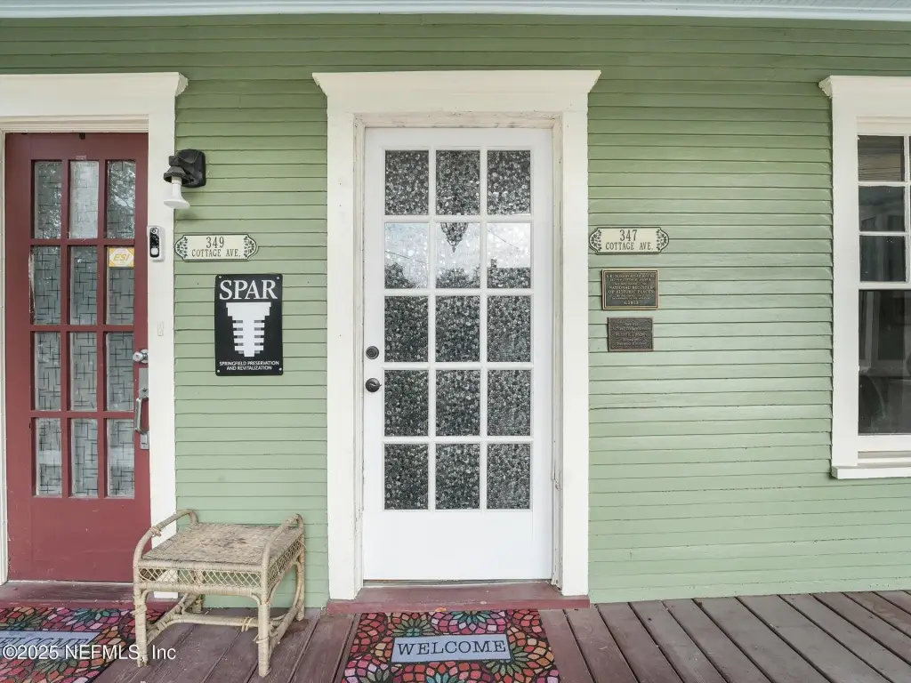 Picture 10