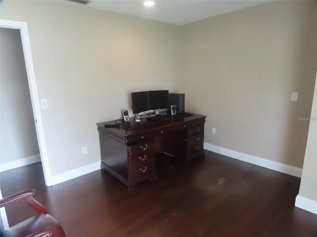 Picture 10