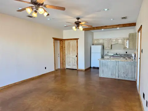 Ground-Floor Office Suite with Kitchen