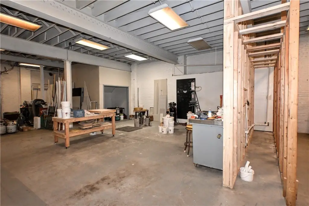 Picture 12