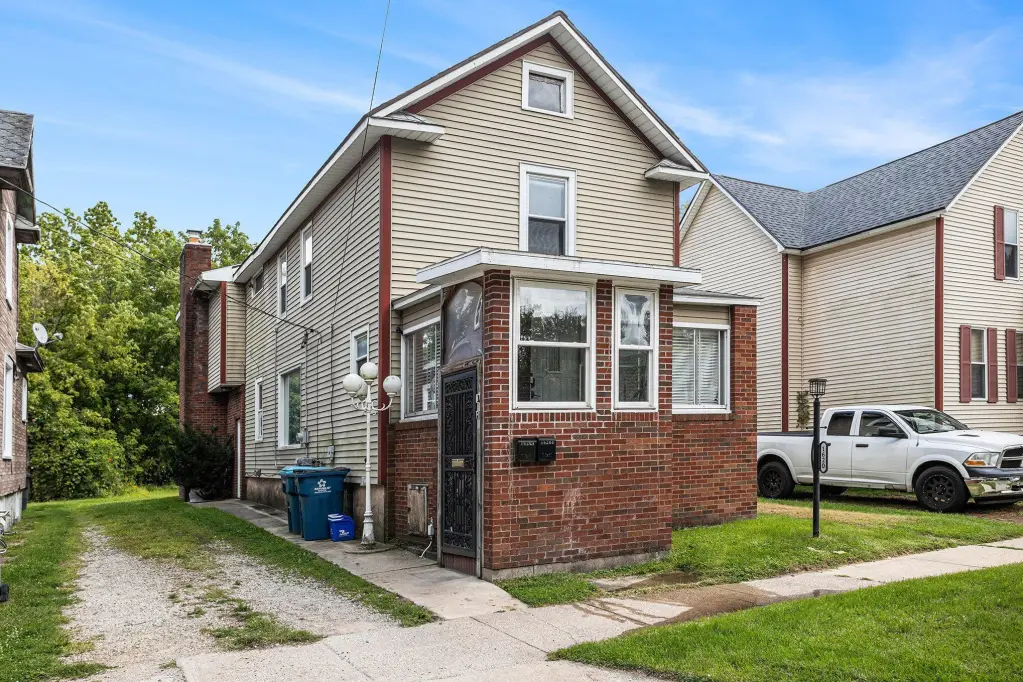 Picture 3