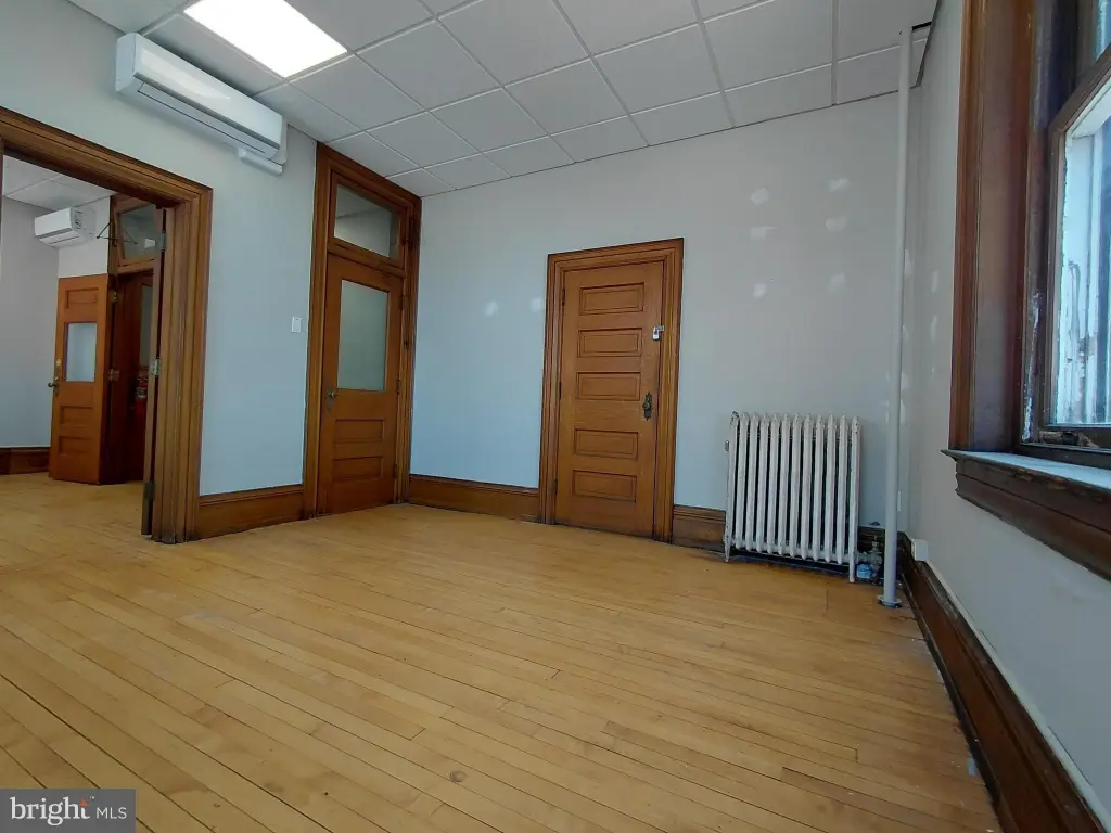 Picture 9