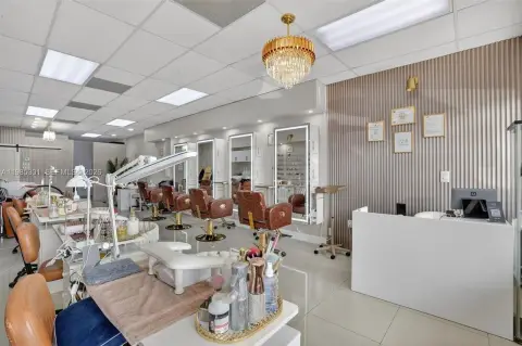 Established Beauty Salon in Miami