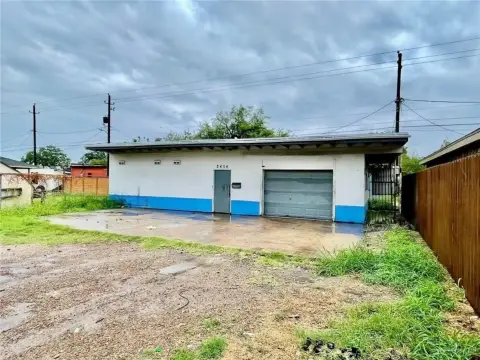 Mixed-Use Property in Brownsville, TX