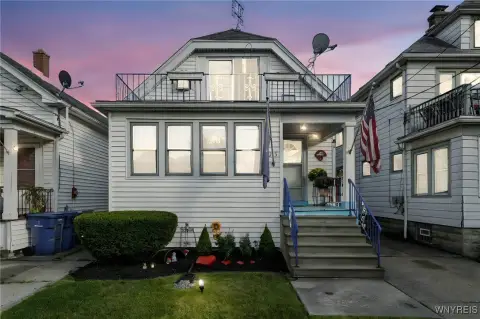 Updated Two-Unit Multifamily Property