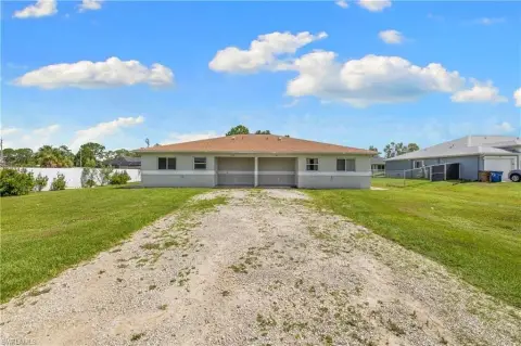 2-Unit Duplex with Six Bedrooms