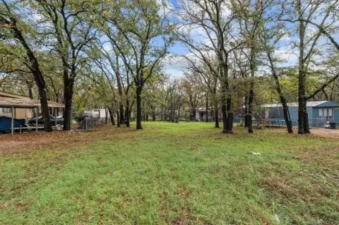 Residential Lot in Pelican Bay