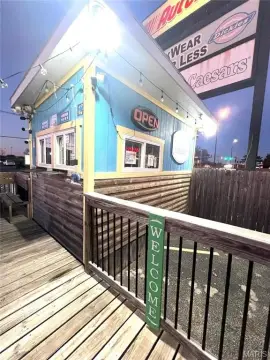 Commercial Space in Jennings, MO