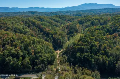 Unrestricted Land in Sevierville, TN