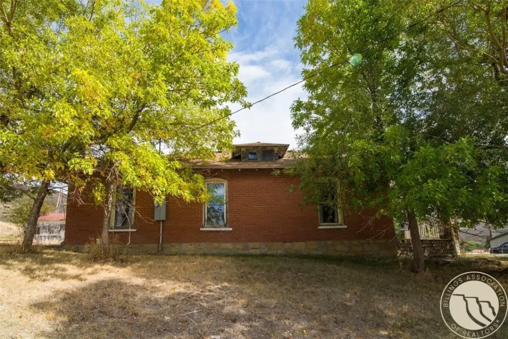 Picture 19