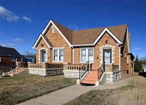 St Louis Duplex with Charm