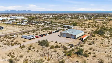 San Tan Valley Acreage with Shop