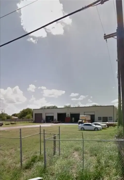 Picture of Warehouses at N La Homa Rd 5005, Mission, TX