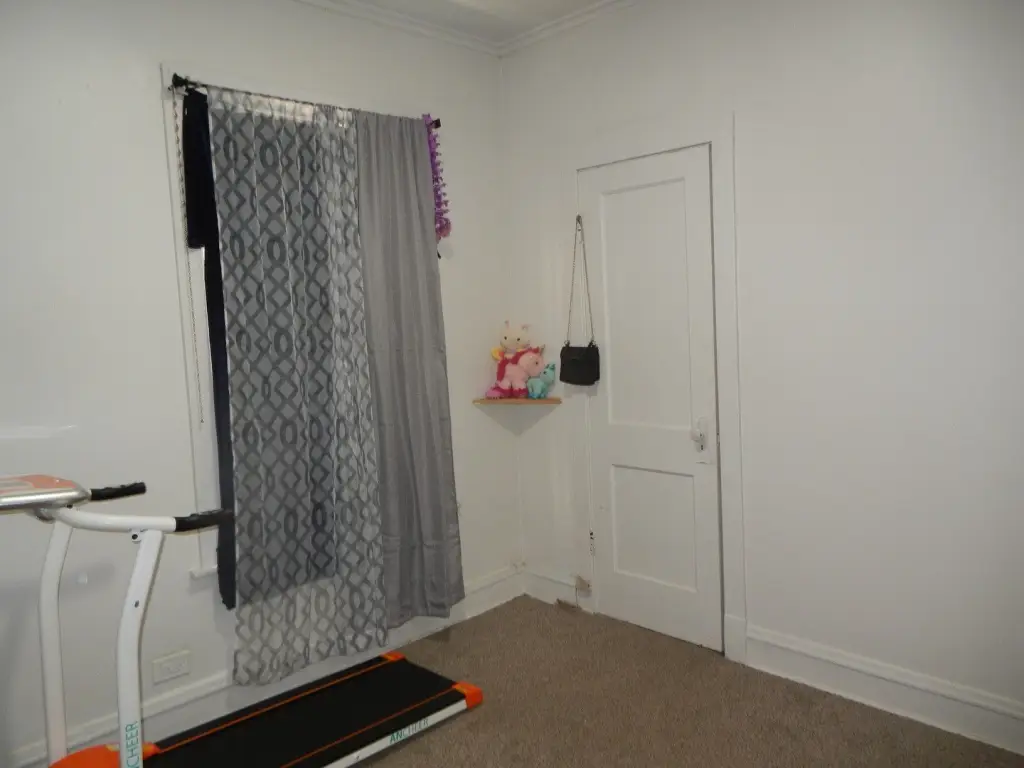 Picture 12