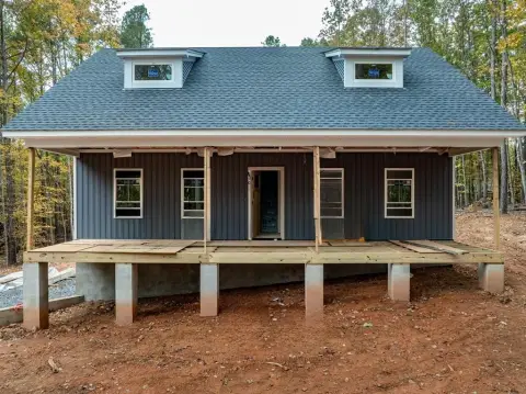 New Construction on 3 Acres
