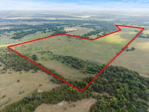 97+ Acre Tract Near Dallas