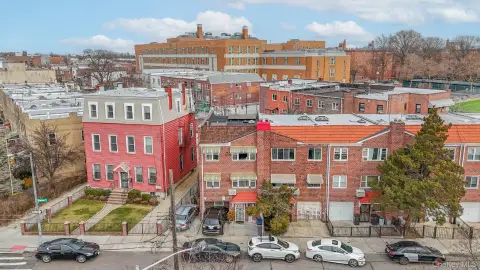 Long Island City Multi-Family House