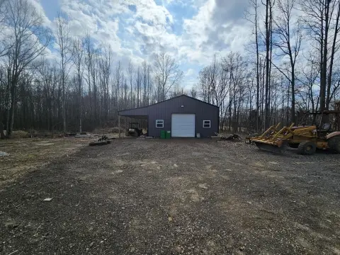 Land in Hickory Withe Area