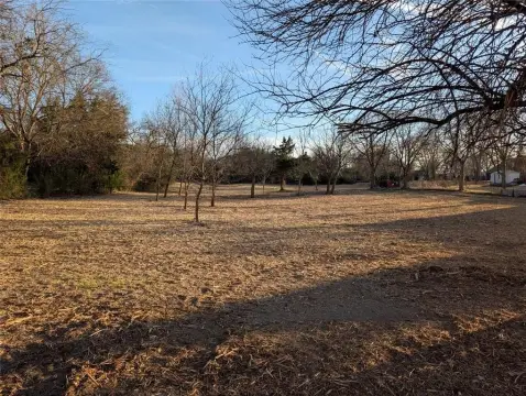 Van Alstyne Land Near Downtown