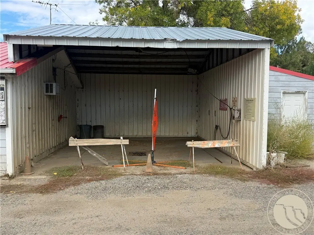 Picture 18