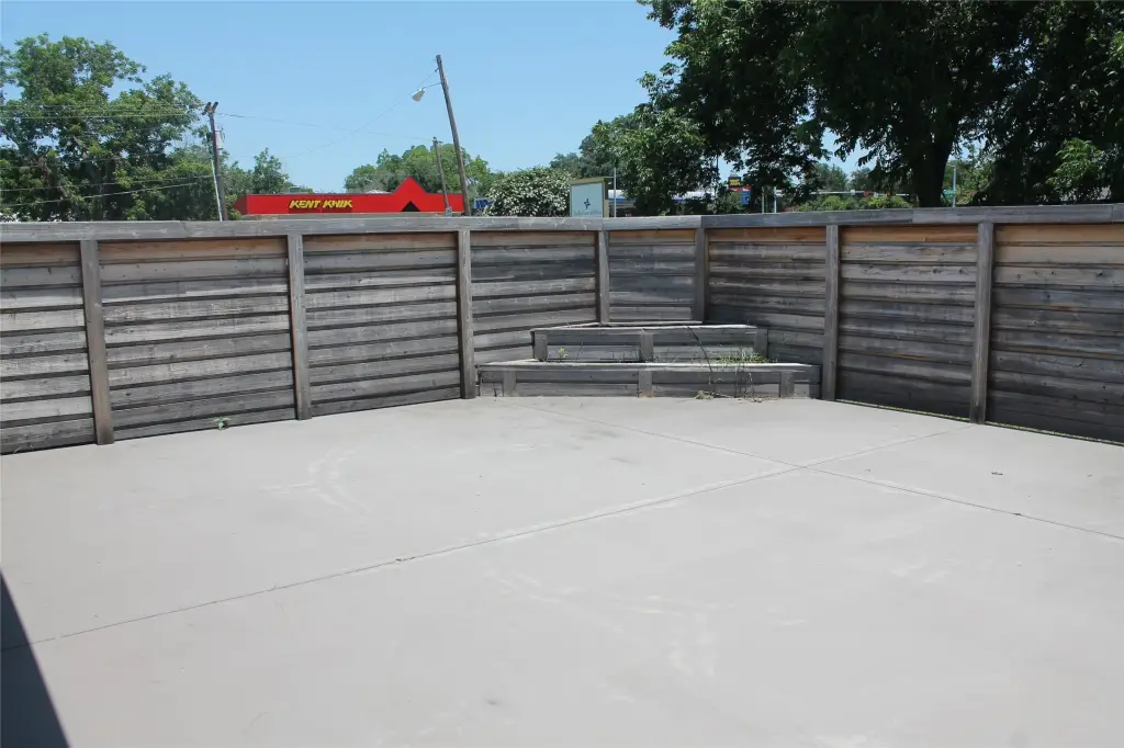 Picture 8