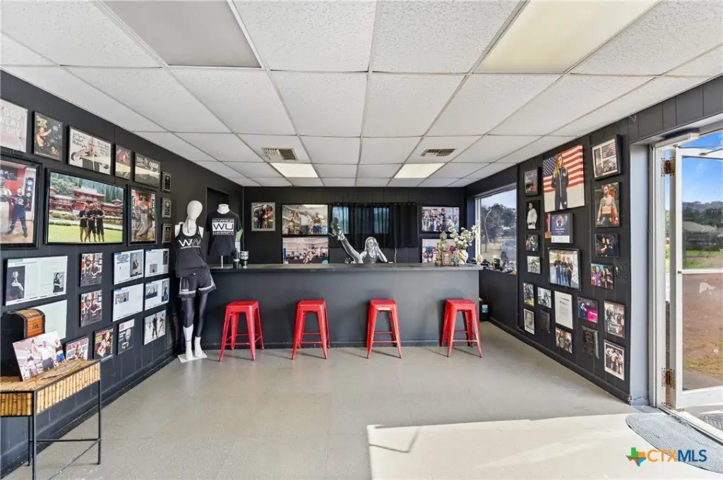 Picture 8