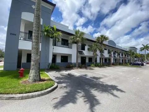 Royal Palm Beach Commercial Space