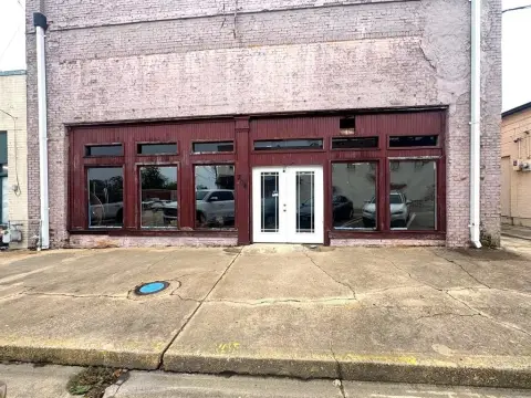 Historic Building in Downtown