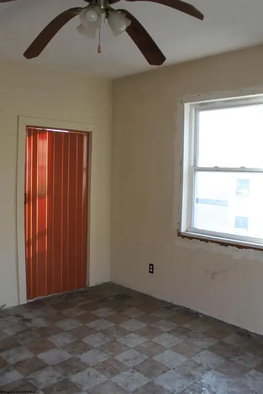 Picture 19