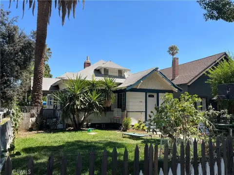 Pasadena Duplex: Investment Opportunity