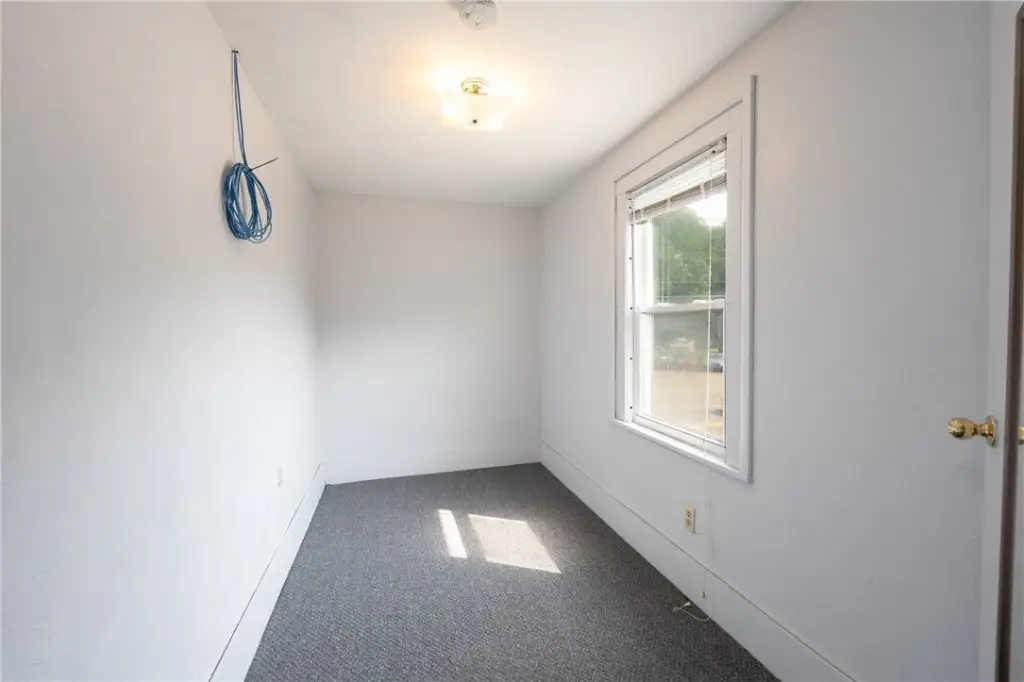 Picture 28