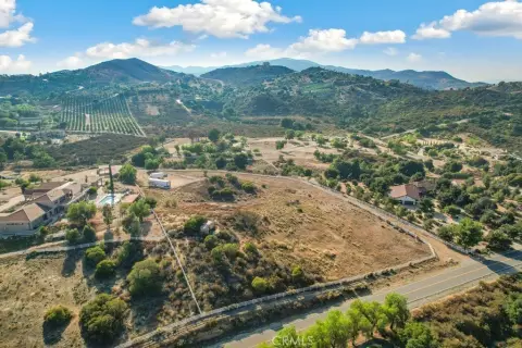 La Cresta 5.38-Acre Parcel
