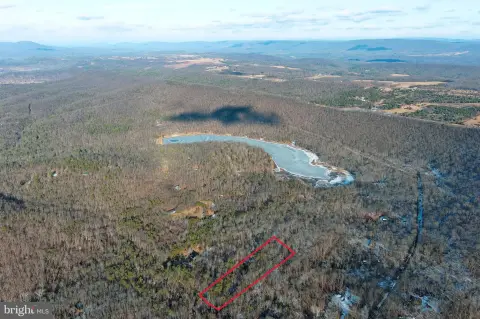 Flat Forest Land in Private Community