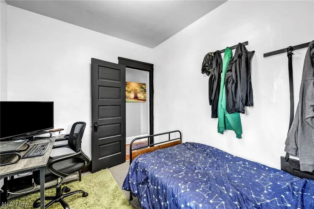 Picture 18
