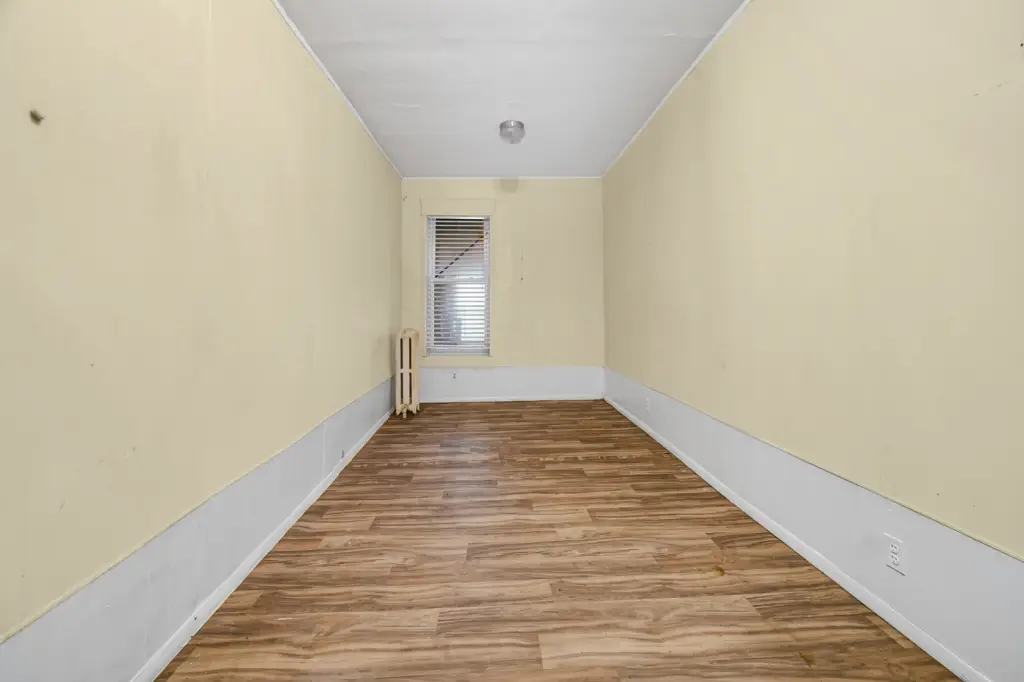 Picture 9
