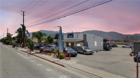 High-Traffic Commercial Property Near I-10