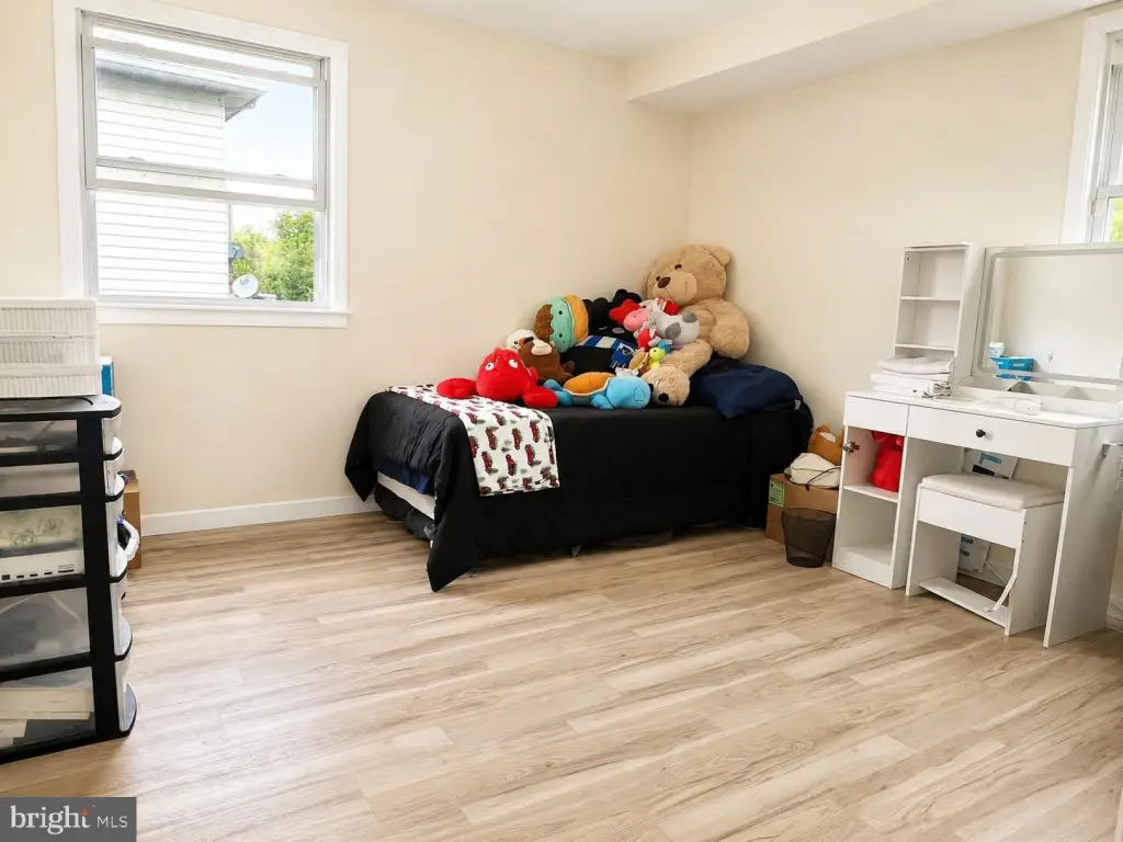 Picture 8