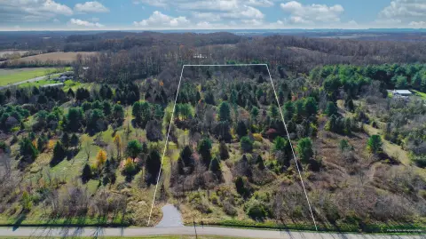 Land in Amanda School District