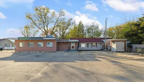 Turn-Key Diner on Historic Route