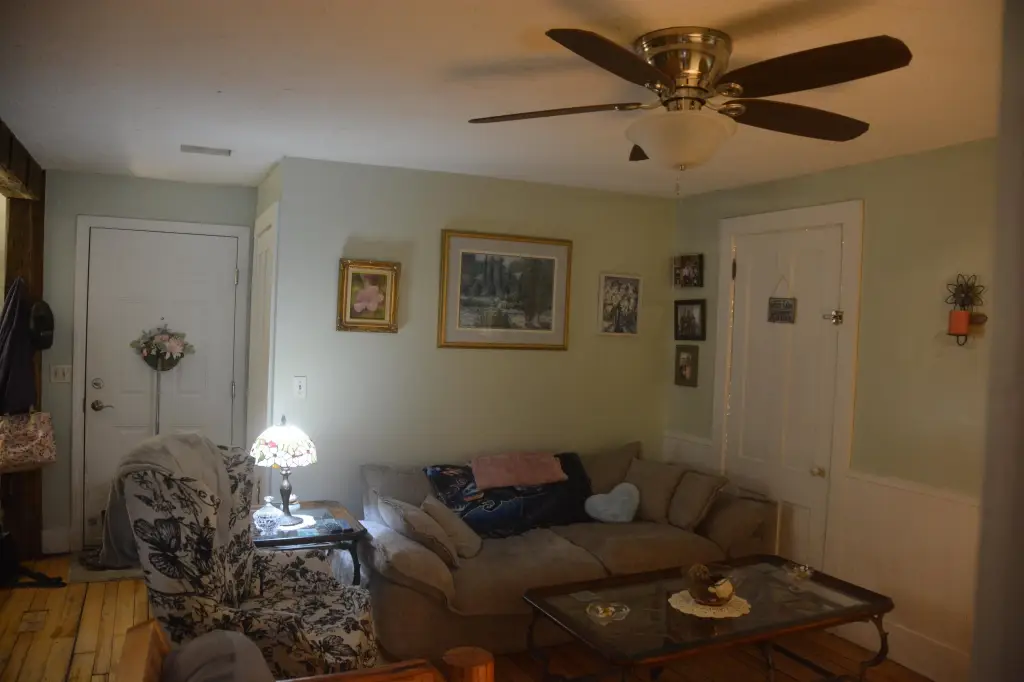 Picture 4