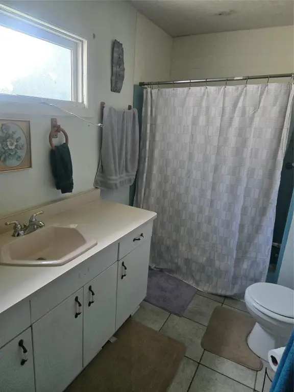 Picture 4