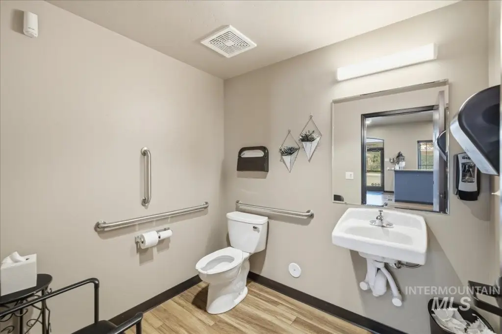 Picture 36