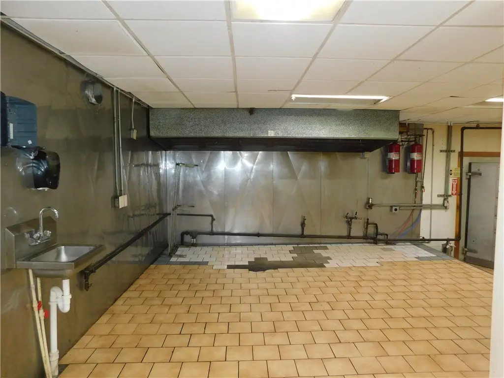 Picture 19