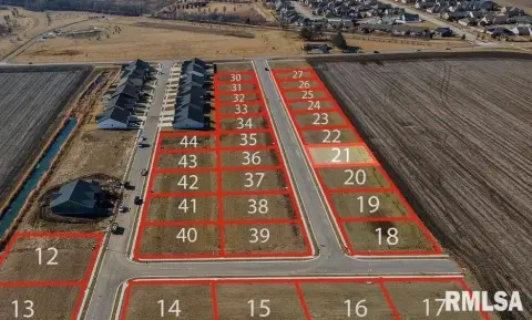 Residential Land in Centennial Pointe