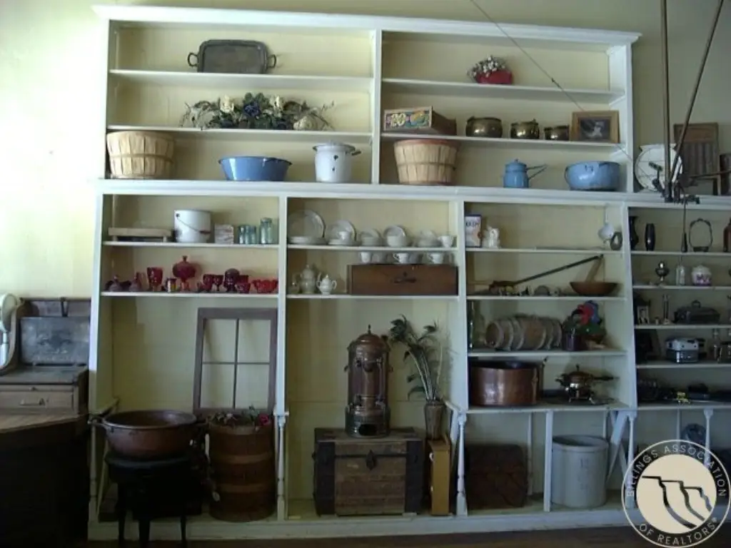 Picture 3