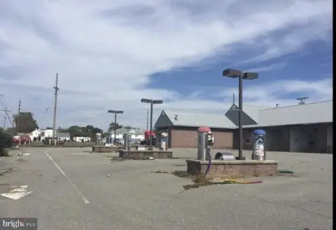 Versatile Land Parcel in Millville