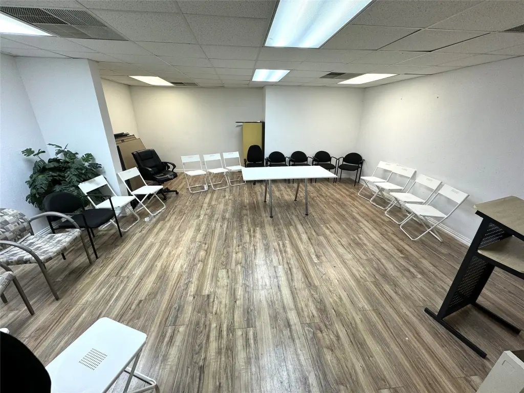 Picture 9