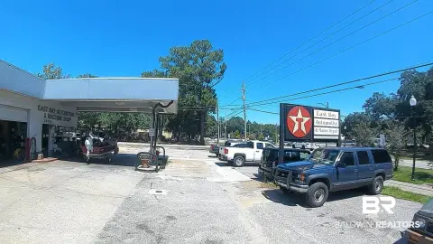Automotive Service Building