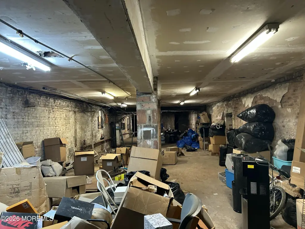 Picture 32