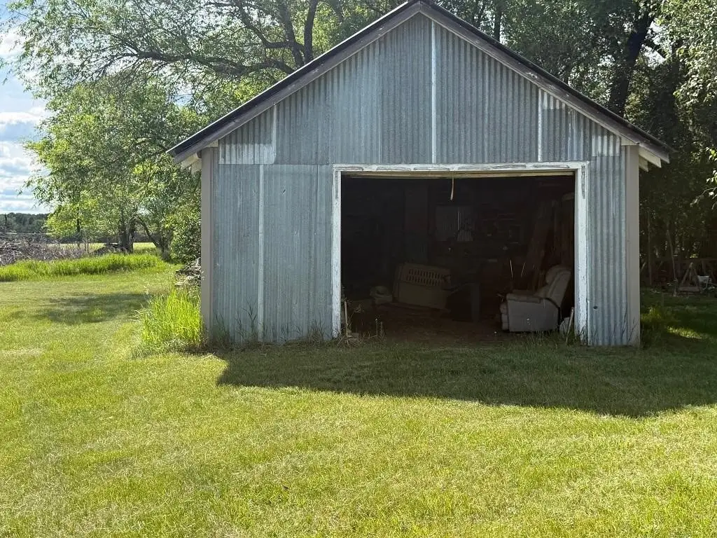 Picture 4